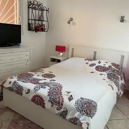 Apartman 200m De La Mer